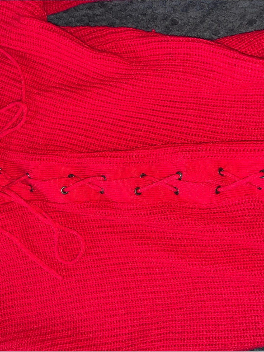 Red Ribbed Knit Women's Sweater - Picture 5 of 7
